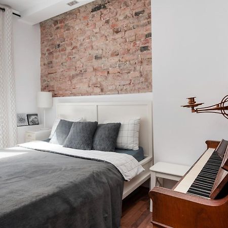 Piano Apartment W Sercu Starego Miasta 格但斯克 外观 照片